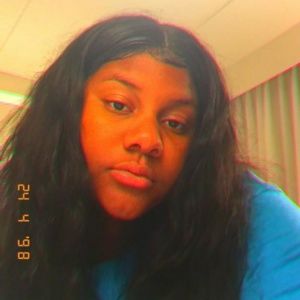 Meet your Posher, Janelle